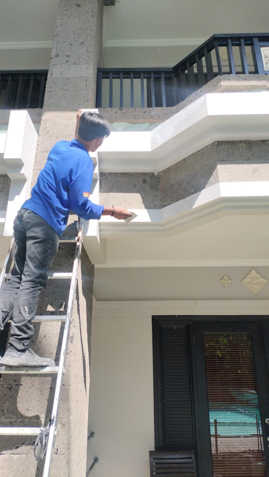 Sebelum - Pengecatan Ulang Hotel The Vira Bali